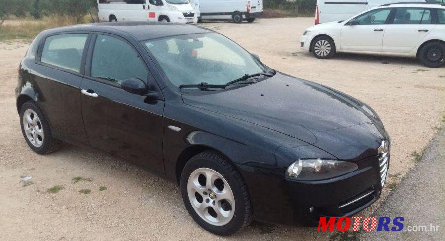 2009' Alfa Romeo 147 1,9 Jtd 120 photo #1