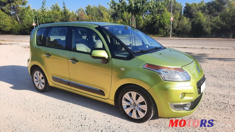 2009' Citroen C3 Picasso photo #2