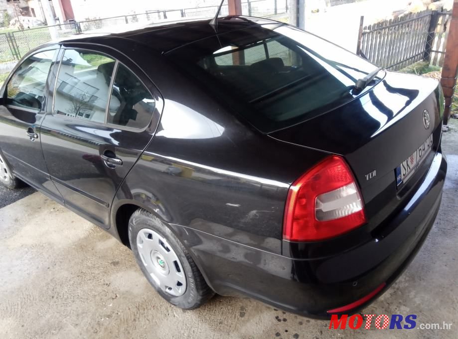 2011' Skoda Octavia 1,6 Tdi photo #4