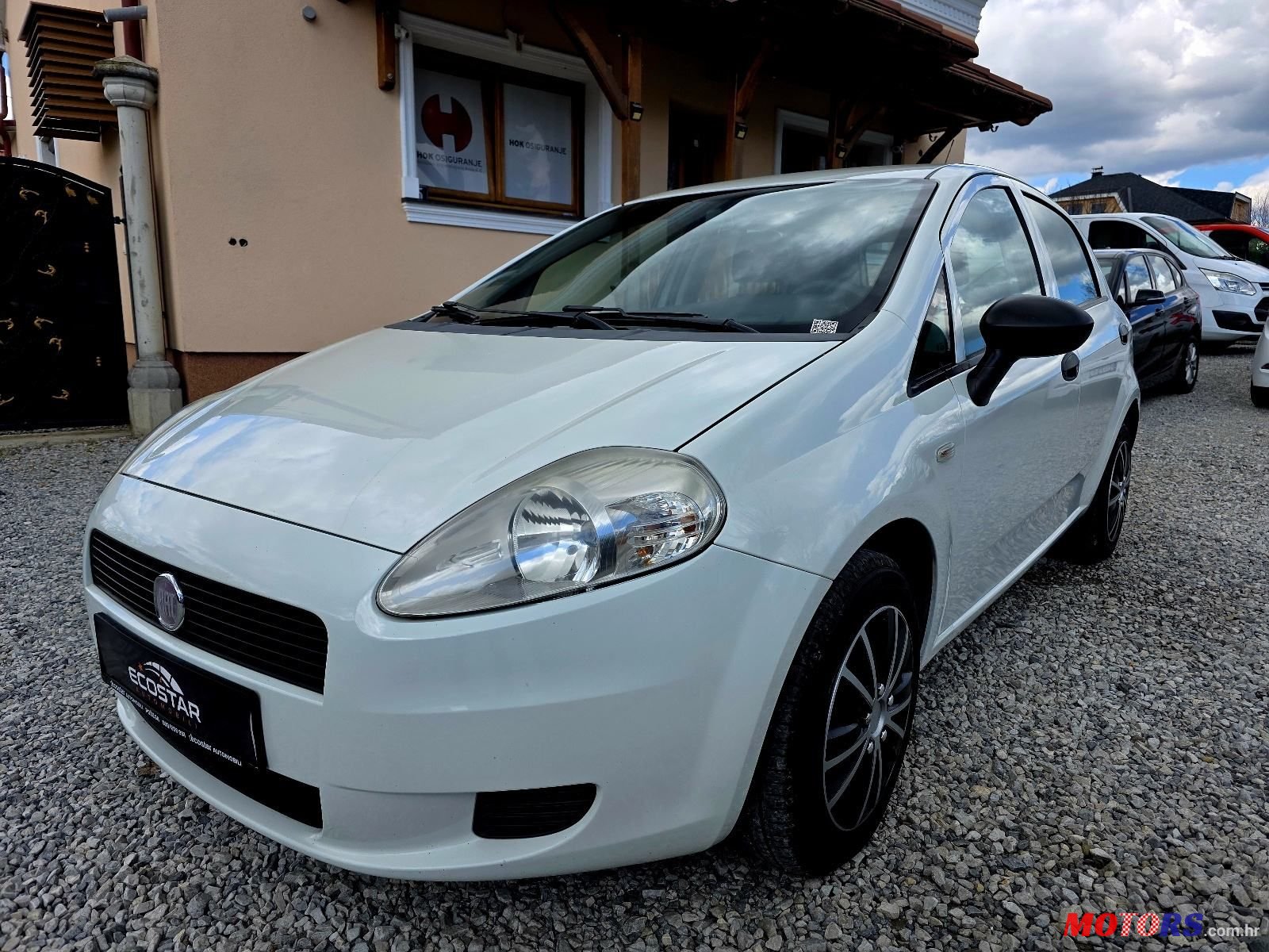 2010' Fiat Grande Punto 1,2 8V photo #3