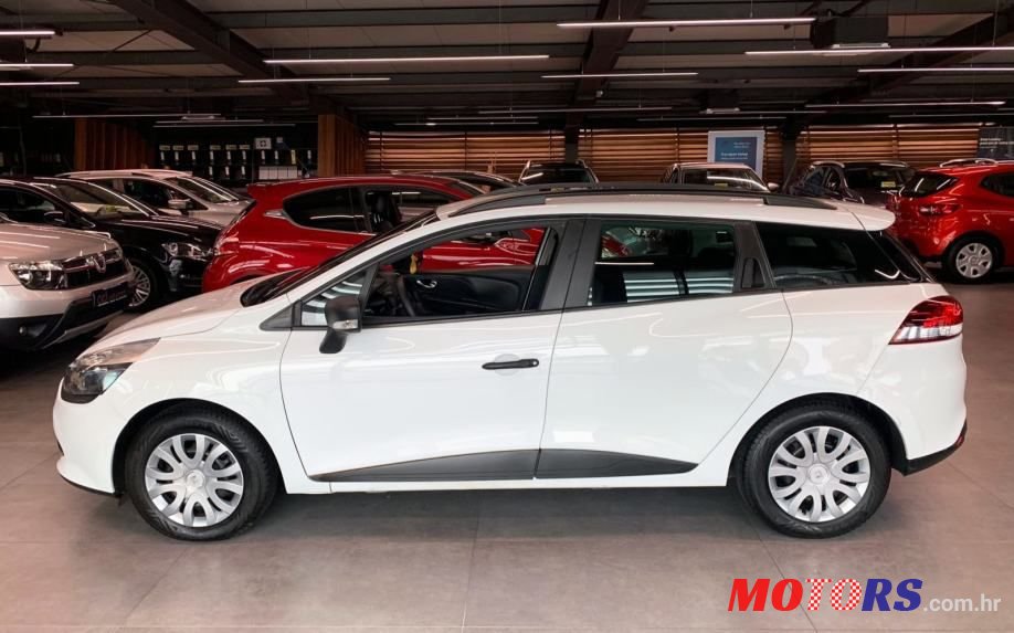 2015' Renault Clio Dci 90 photo #3