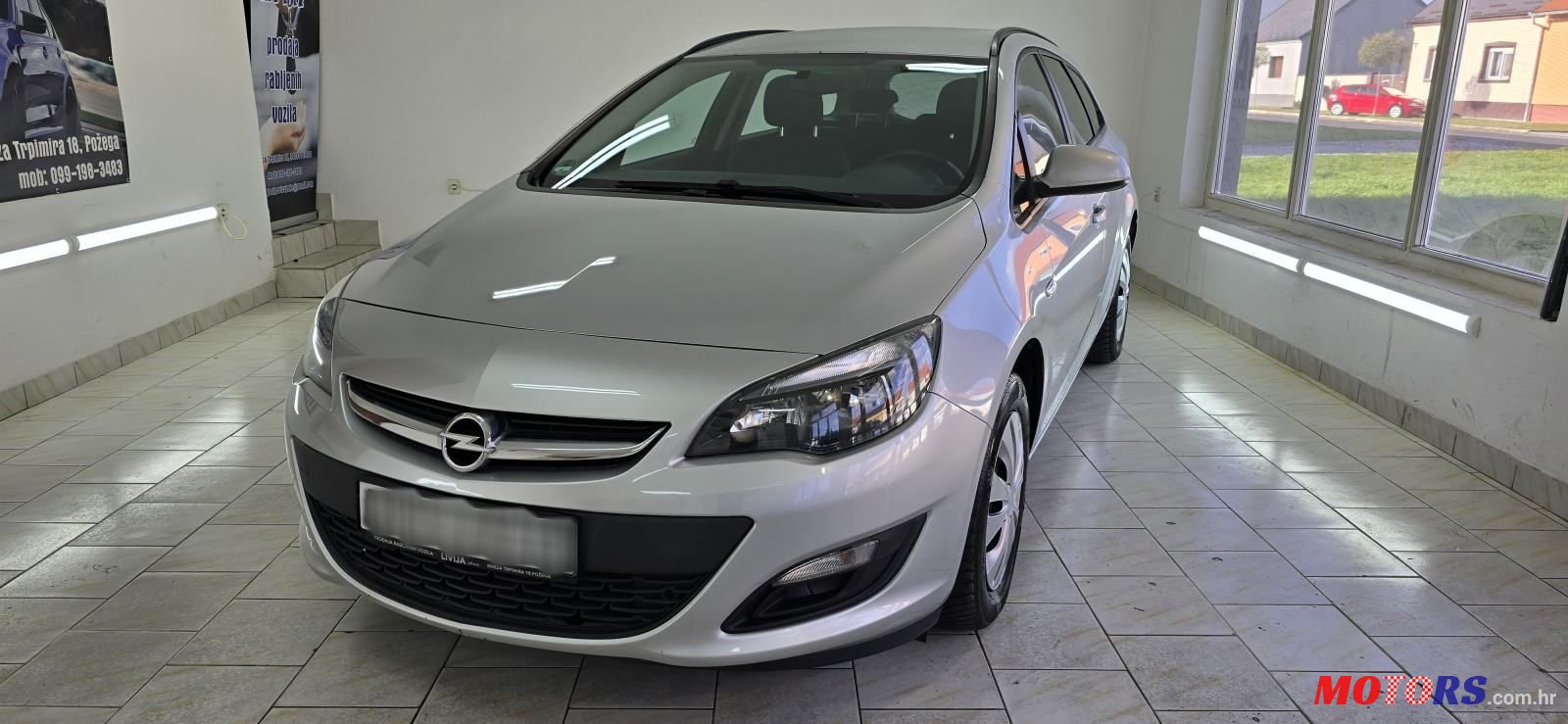 2016' Opel Astra Cdti photo #2