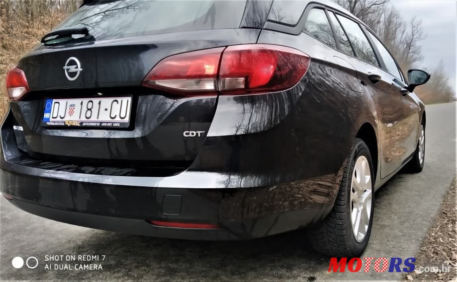 2016' Opel Astra Karavan photo #6