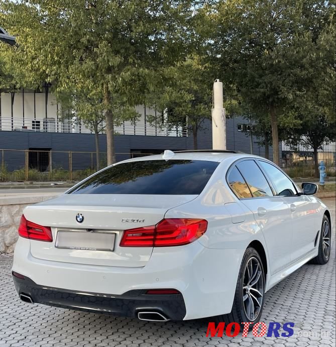2020' BMW Serija 5 520D photo #4