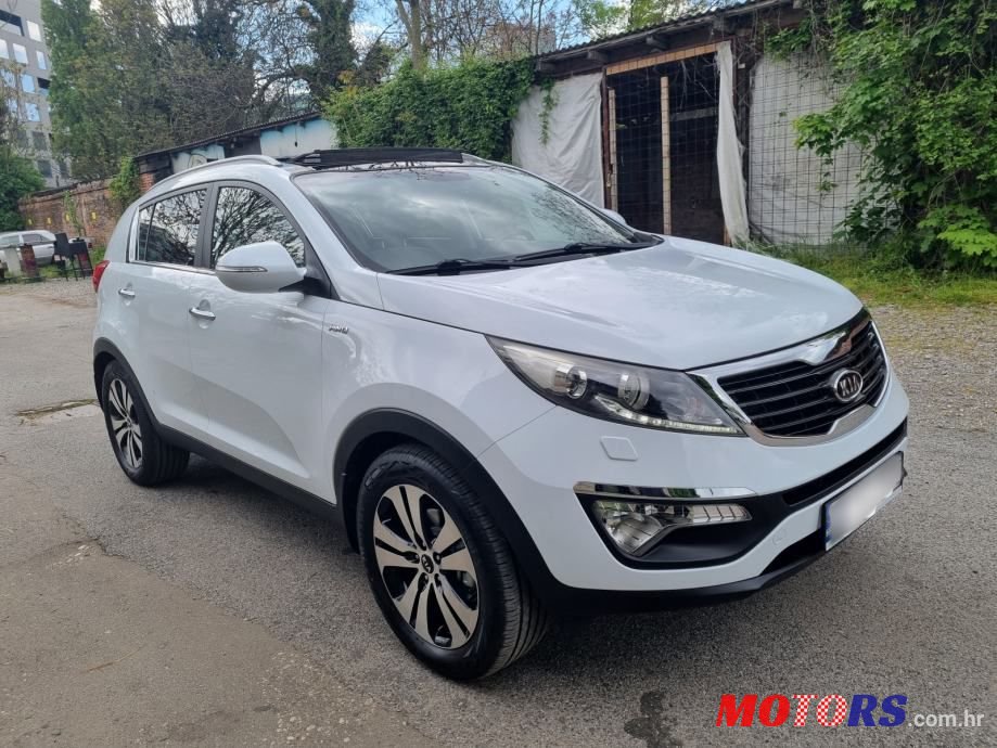 2011' Kia Sportage Awd photo #4