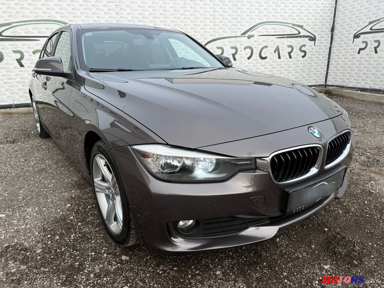 2012' BMW Serija 3 316D photo #4