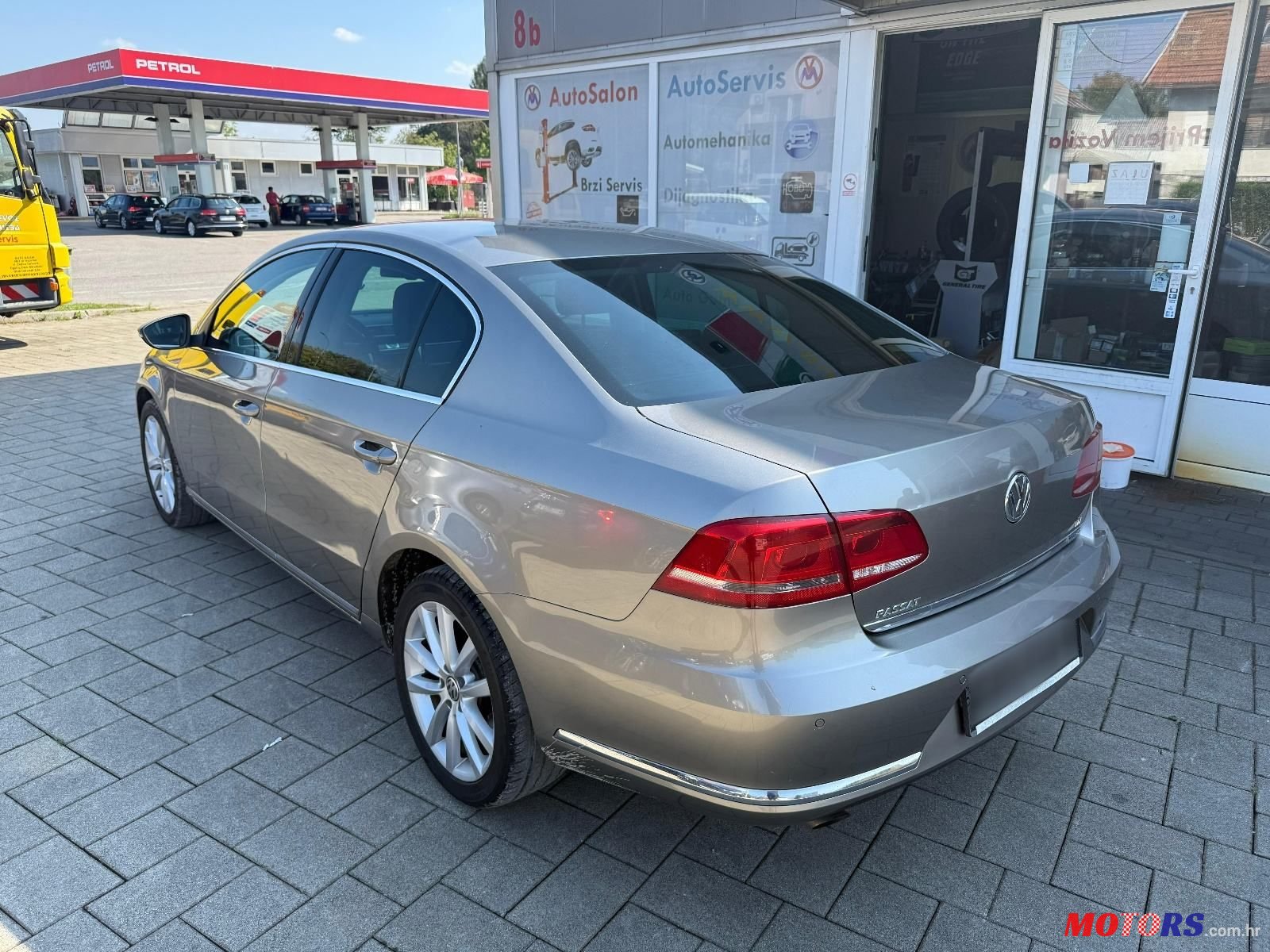 2012' Volkswagen Passat 1,6 Tdi photo #3