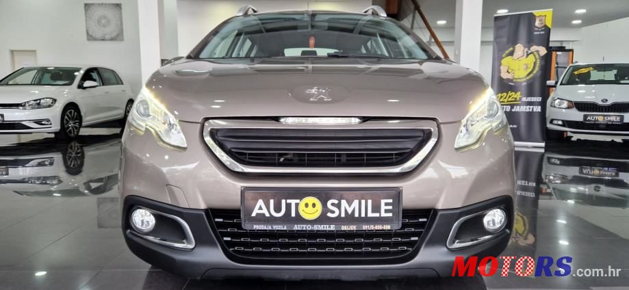 2014' Peugeot 2008 1,2 Vti photo #4