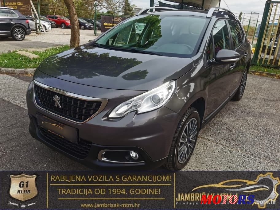 2017' Peugeot 2008 1,2 photo #2