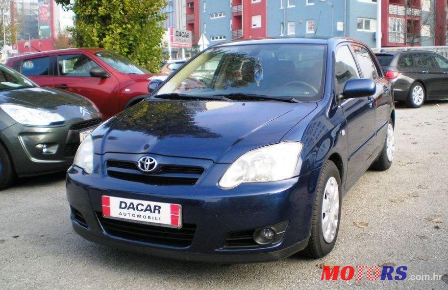2005' Toyota Corolla 2,0 D-4D Sol photo #2