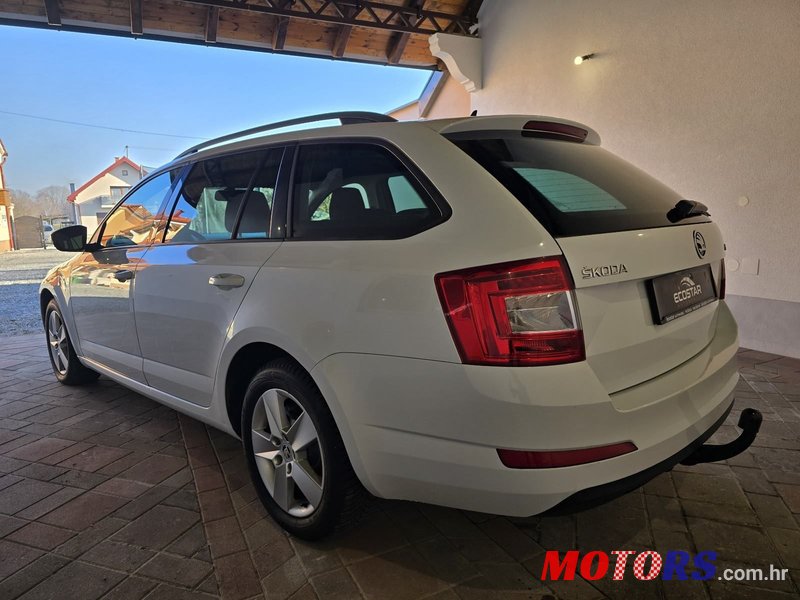 2015' Skoda Octavia Combi photo #5