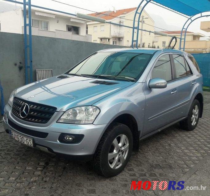 2007' Mercedes-Benz Ml 280Cdi photo #1