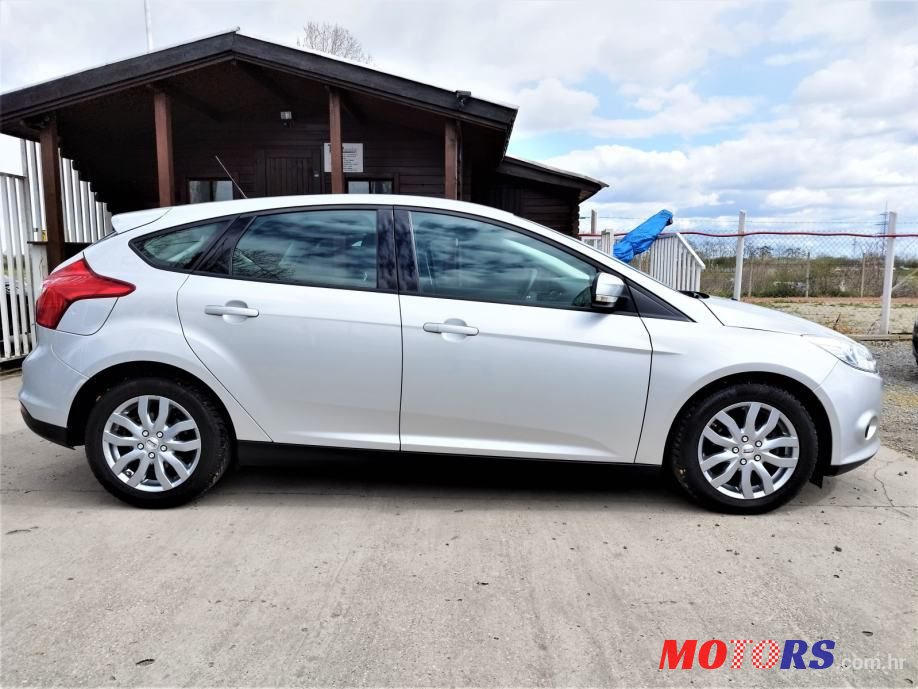 2013' Ford Focus 1,6 photo #6