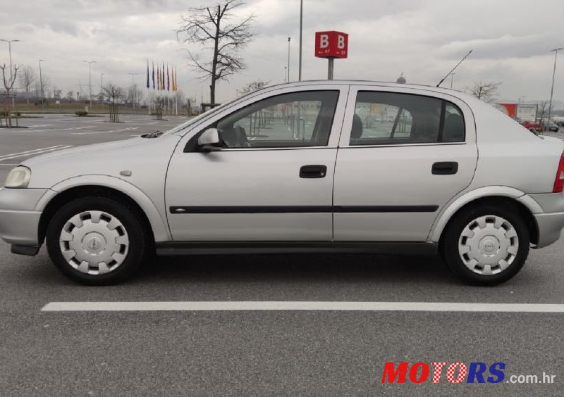 2003' Opel Astra 1,6 photo #2