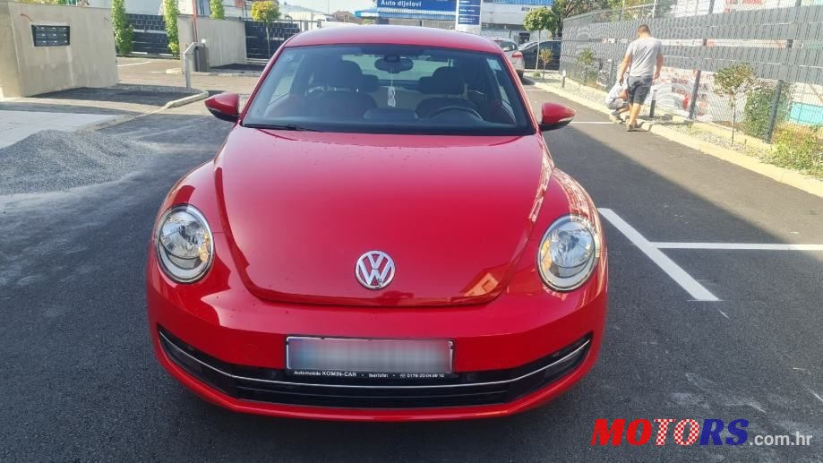 2012' Volkswagen Beetle 1,6 Tdi photo #2