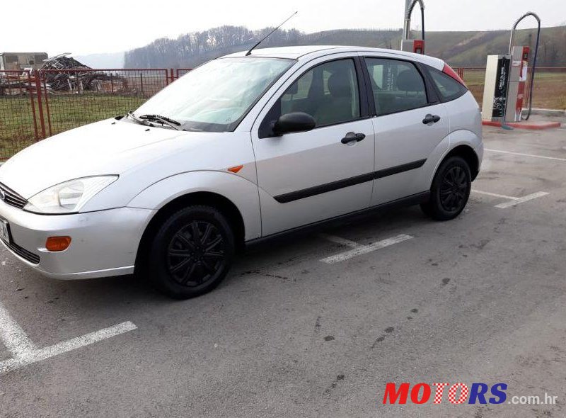 2001' Ford Focus 1,4 photo #1