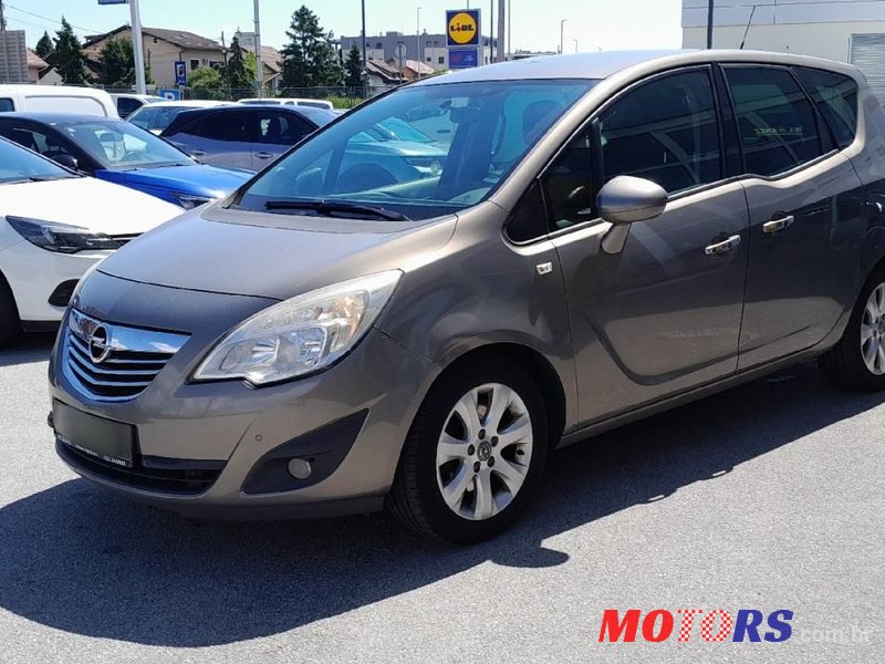 2011' Opel Meriva 1.7 Cdti photo #1