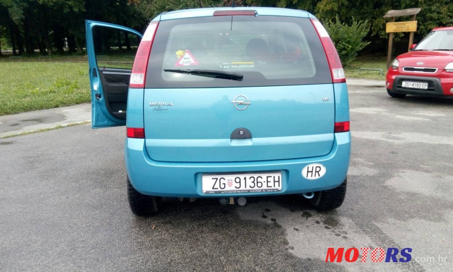 2003' Opel Meriva photo #2