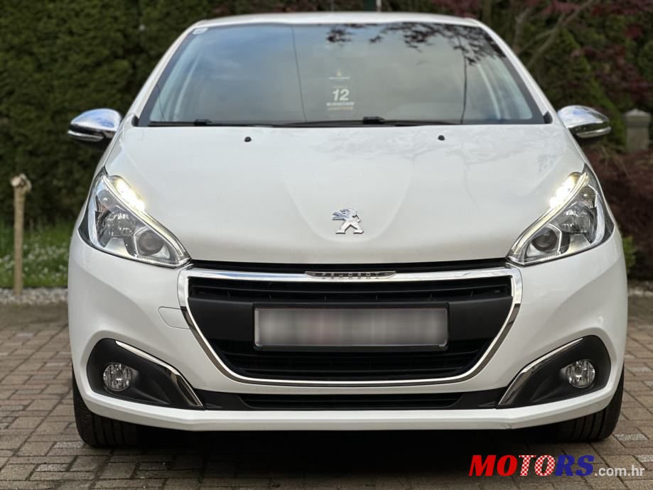 2016' Peugeot 208 1,6 Bluehdi photo #2