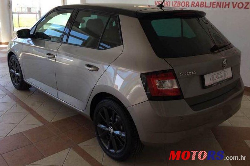 2016' Skoda Fabia 1,0 photo #1