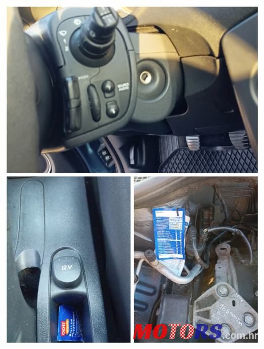 2008' Renault Clio photo #3