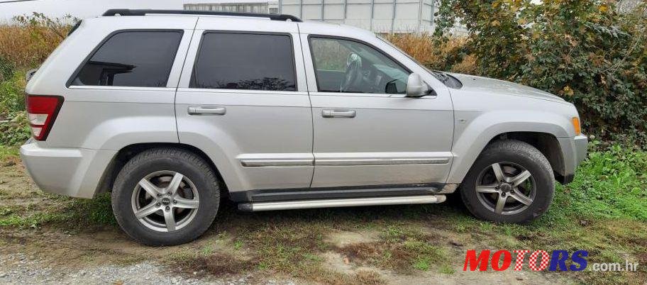 2005' Jeep Grand Cherokee 3,0 Crd photo #1