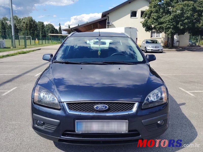 2006' Ford Focus Karavan photo #5