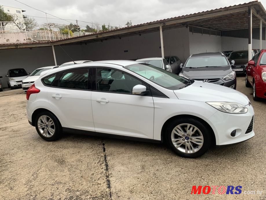 2011' Ford Focus 1,6 photo #4