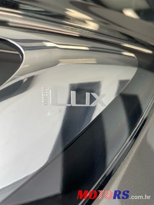 2017' Opel Astra Karavan photo #4