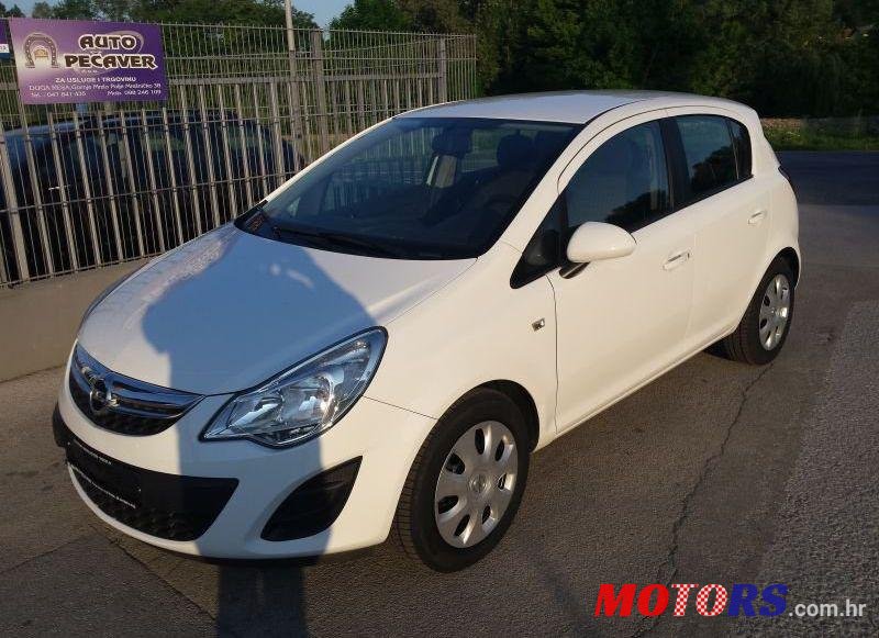 2013' Opel Corsa 1,3 Cdti photo #1