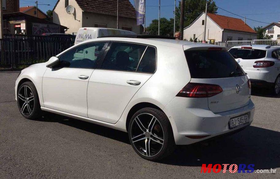 2014' Volkswagen Golf VII photo #1