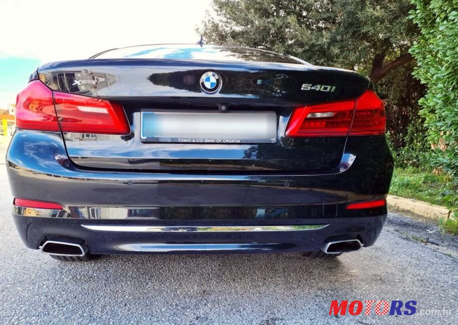 2017' BMW Serija 5 540I photo #5
