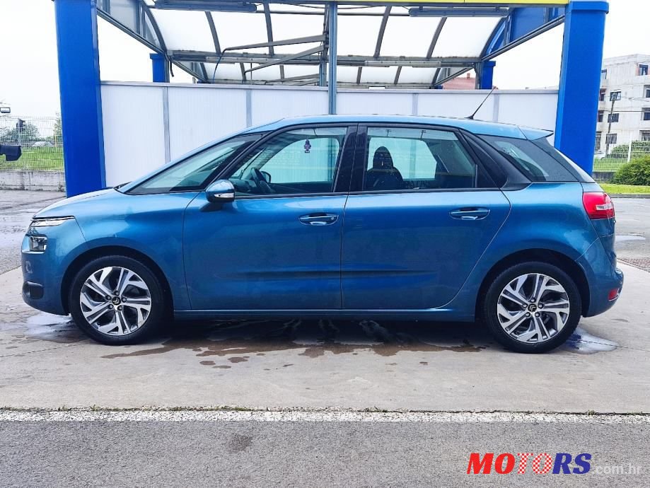 2016' Citroen C4 Picasso Bluehdi 120 photo #2