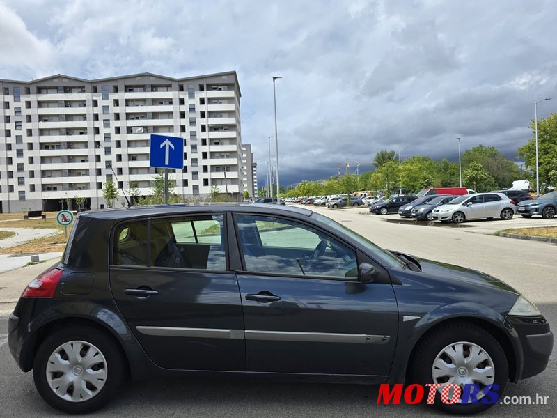 2006' Renault Megane 1,6 16V photo #6
