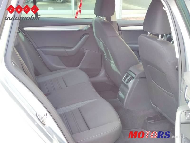 2018' Skoda Octavia photo #4