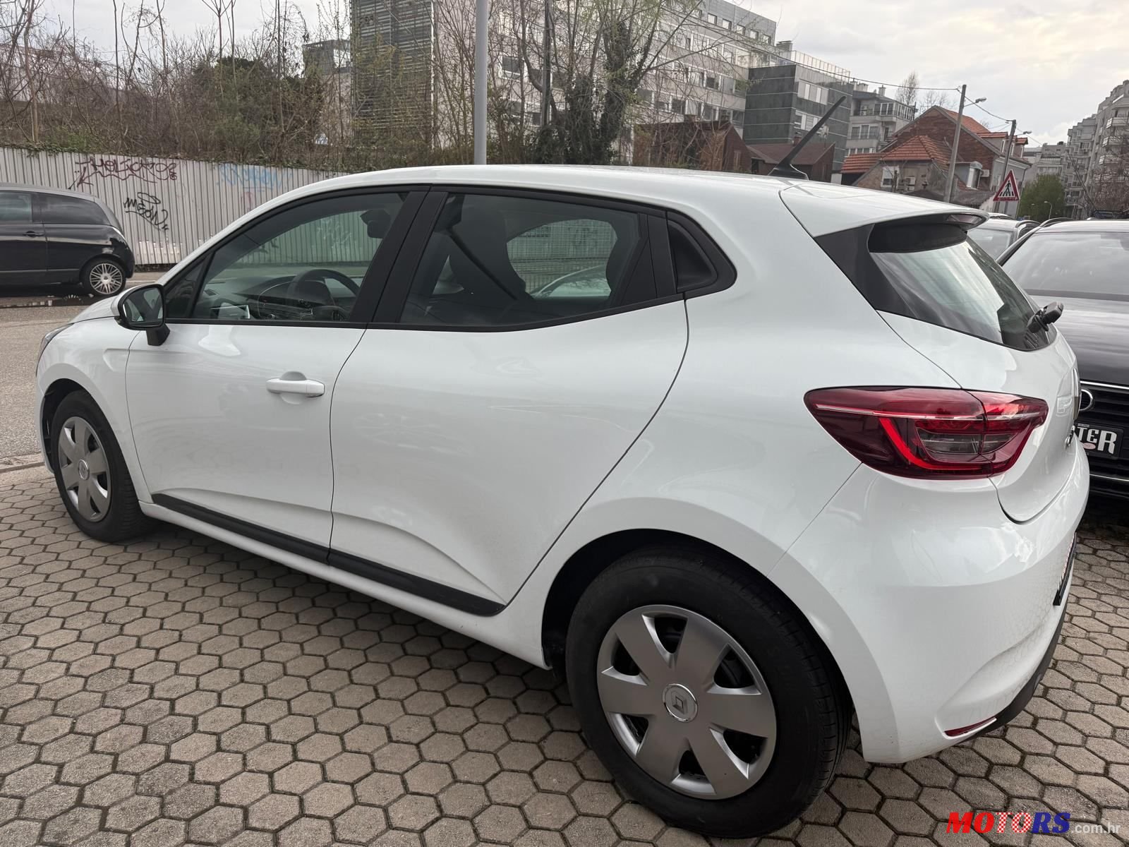 2020' Renault Clio Dci photo #6