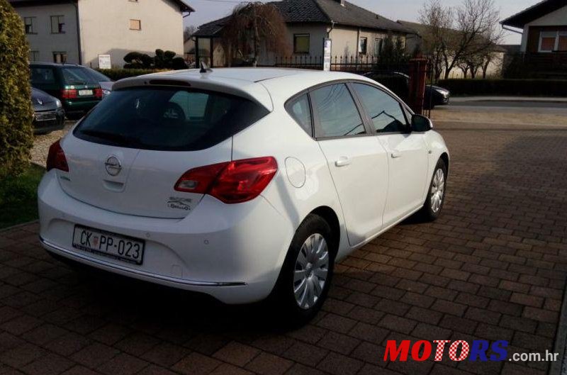 2013' Opel Astra 1.7 Cdti,Navi,Klima,Park.,Čk photo #2