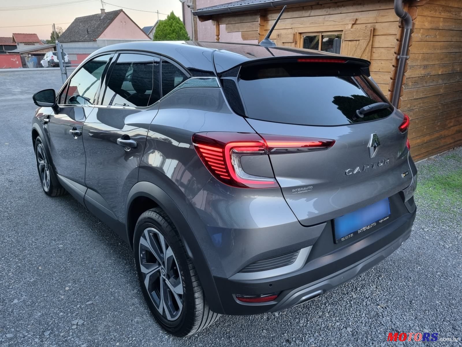 2021' Renault Captur Tce photo #6