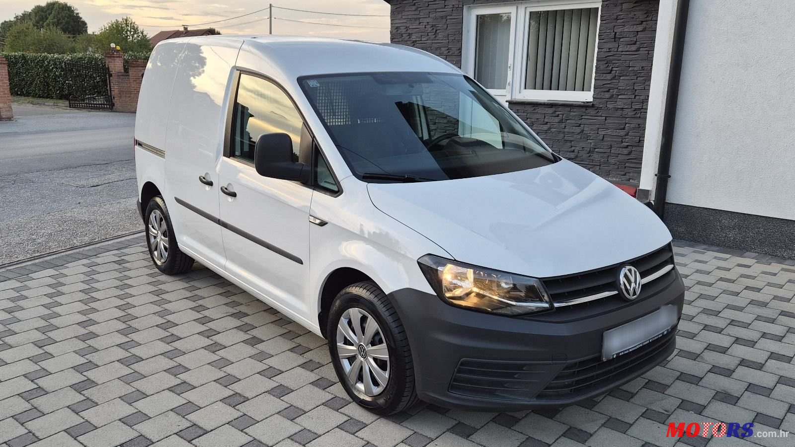 2015' Volkswagen Caddy 1,6 Tdi photo #5