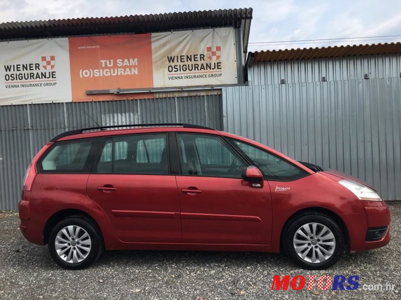 2007' Citroen C4 Grand Picasso photo #4