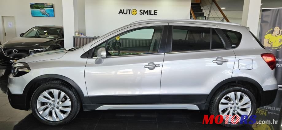2017' Suzuki SX4 S-Cross 1.0 photo #2