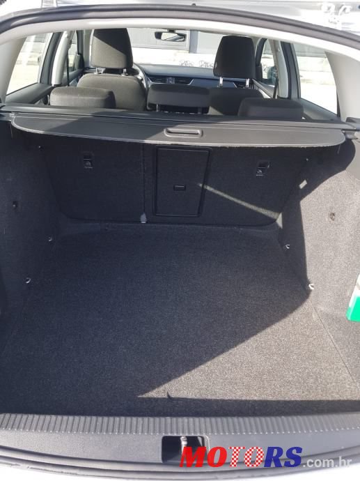 2017' Skoda Octavia Combi photo #4