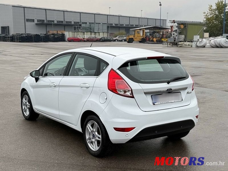 2014' Ford Fiesta 1,6 photo #6