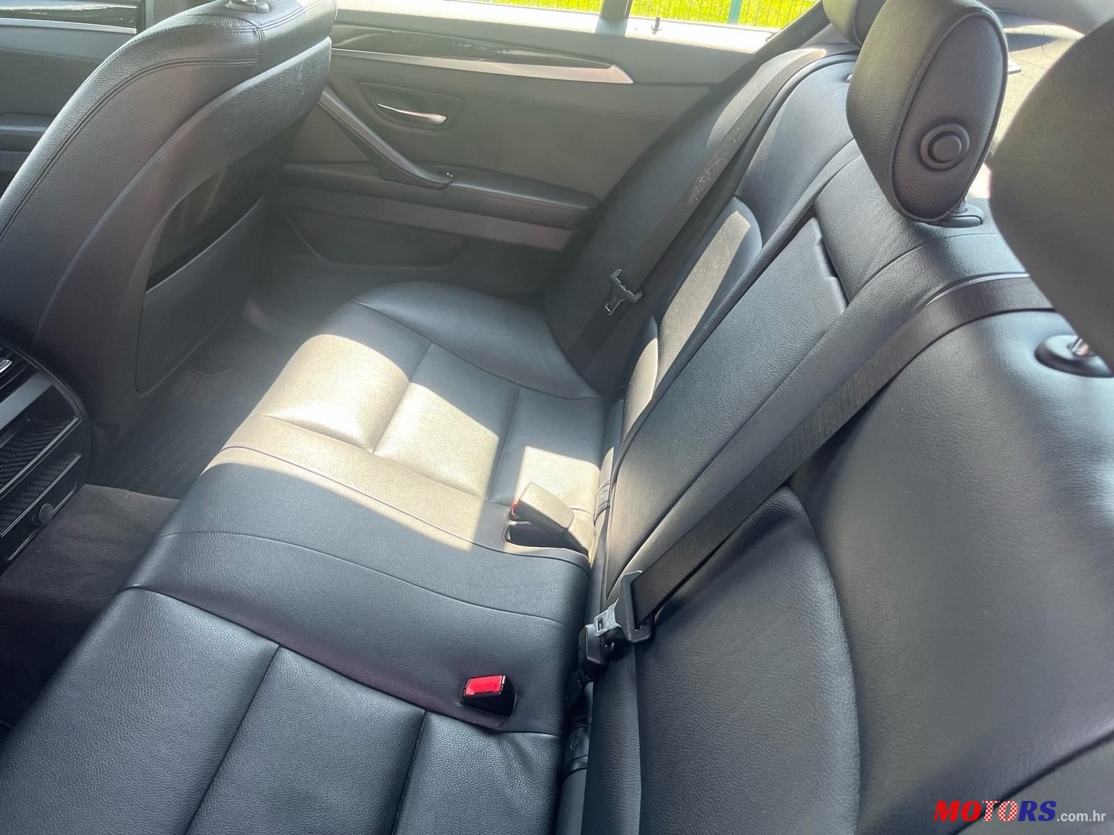 2014' BMW Serija 5 520D photo #5