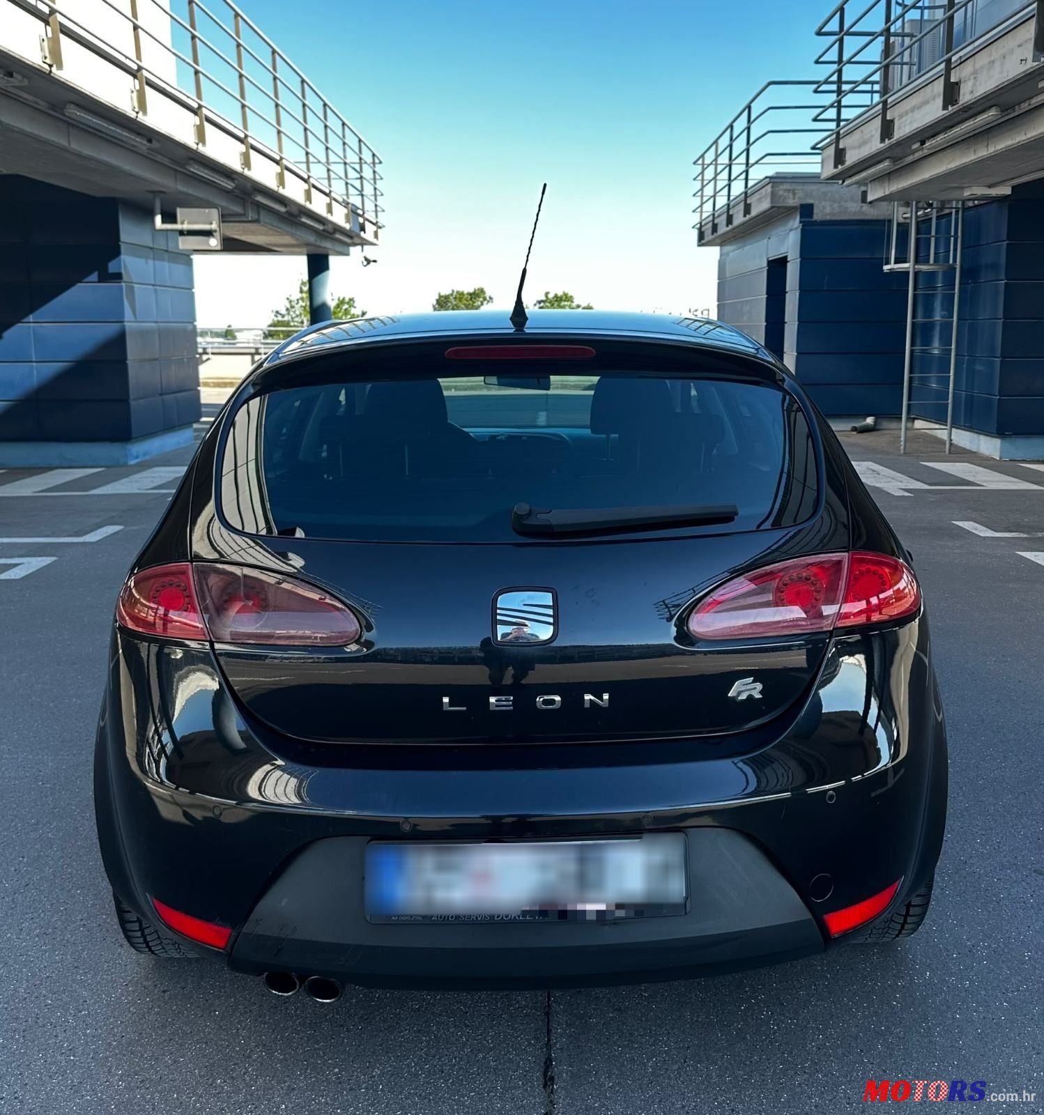 2008' SEAT Leon Fr 2,0 Tdi photo #6