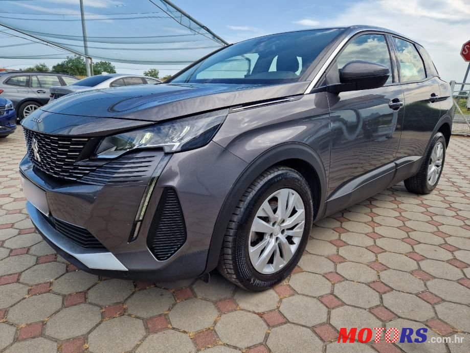 2021' Peugeot 3008 1,5 Bluehdi photo #3