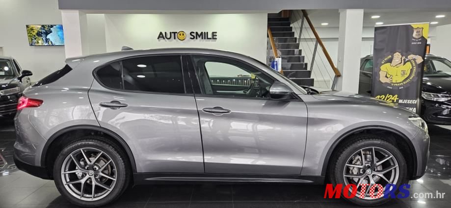 2017' Alfa Romeo Stelvio 2,2 Diesel photo #6