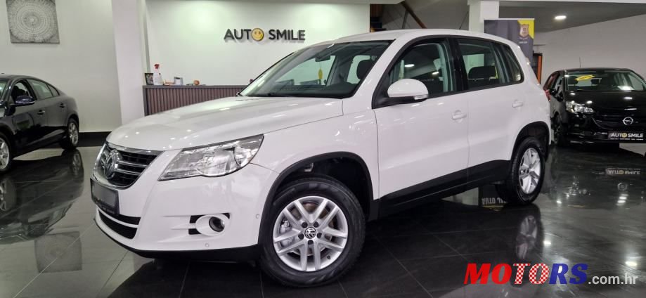 2010' Volkswagen Tiguan 2,0 Tdi photo #1