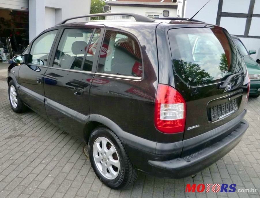2004' Opel Zafira 2,0 Dti photo #4