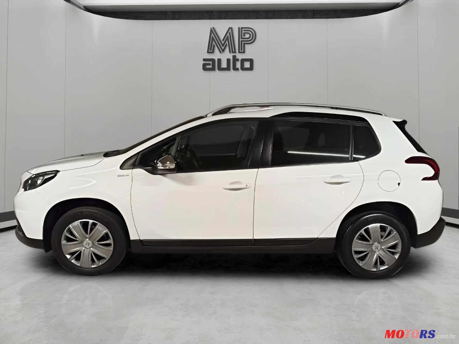 2018' Peugeot 2008 1,2 photo #2